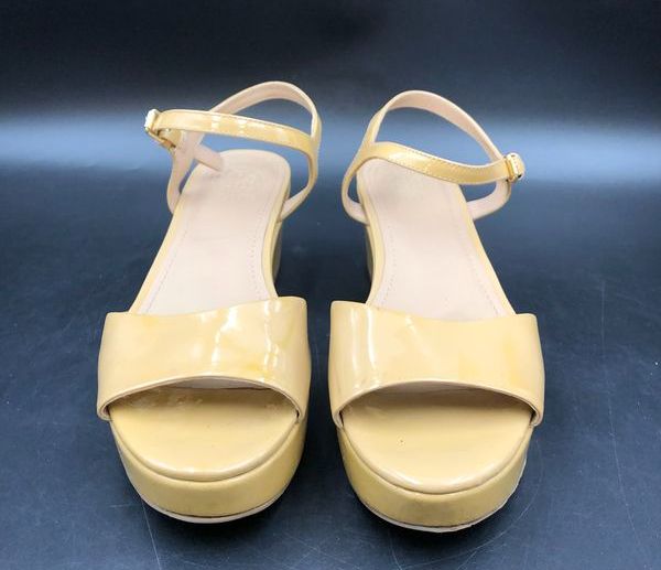 Tory Burch Women's Tan Patent Leather Sandals-Size: 8M (+COA)