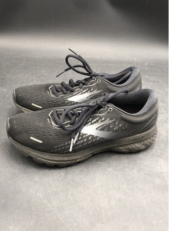 Brooks Men's Ghost 13 Black Athletic Shoes - Size 10