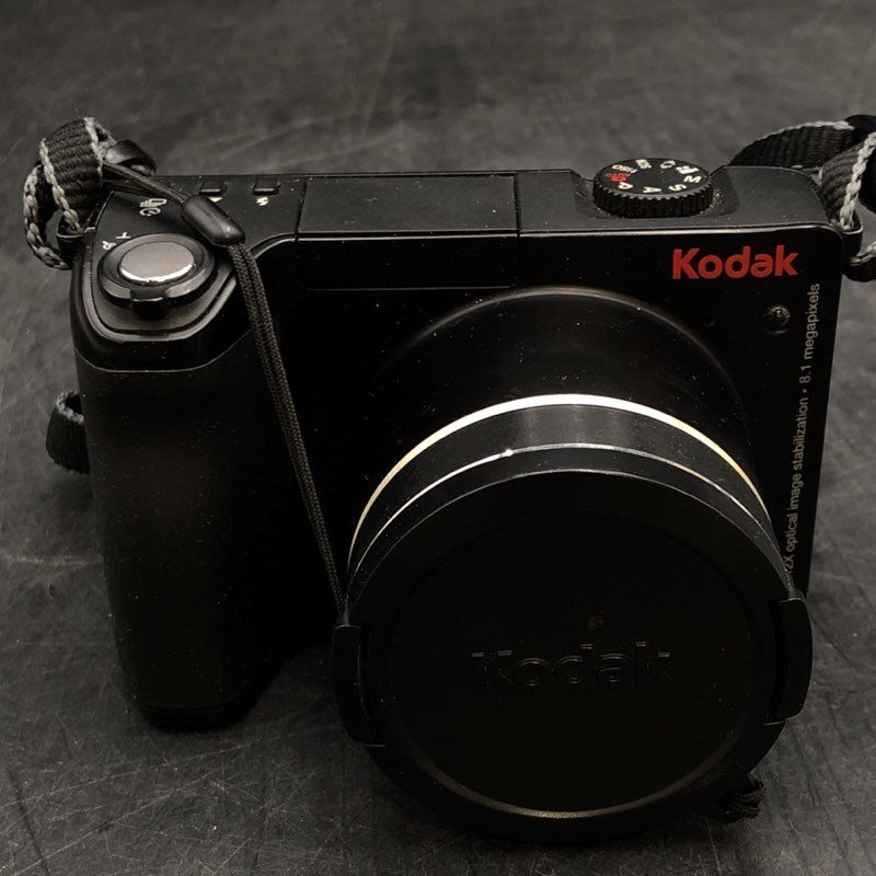 Kodak EasyShare ZD8612 IS Digital Camera 8.1MP 12x Optical Zoom Image Stab.