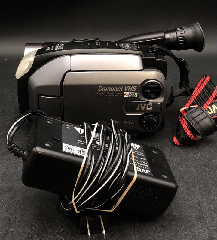 JVC Videomovie GR-AXM300U Handheld Camcorder W/Adapter