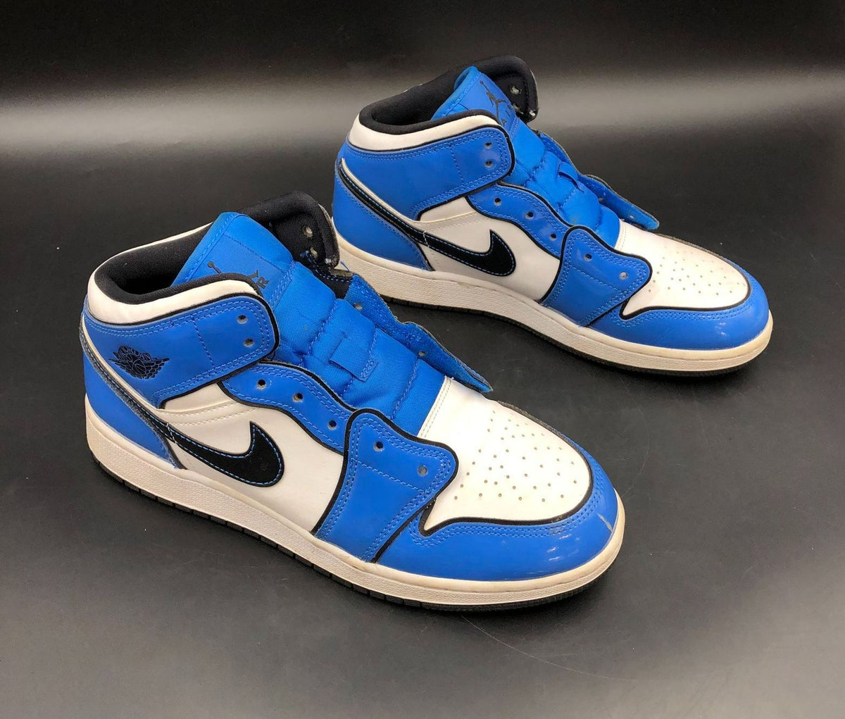 Nike Air Jordan 1 Boy's Retro 'Signal Blue' Sneakers-Size: 7Y (+COA)