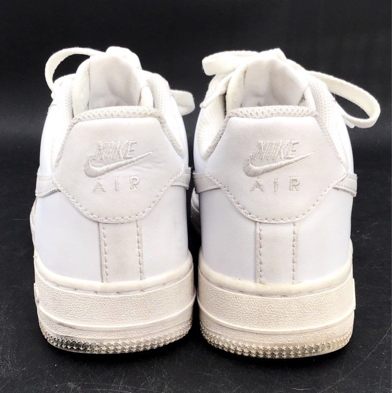 Nike Women's Air Force 1 White Athletic Shoes - Size 6.5