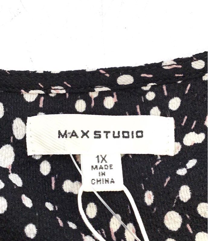 NWT Max Studio Women&#39;s White Black Dotted Surplice Neck Wrap Dress - Size 1X