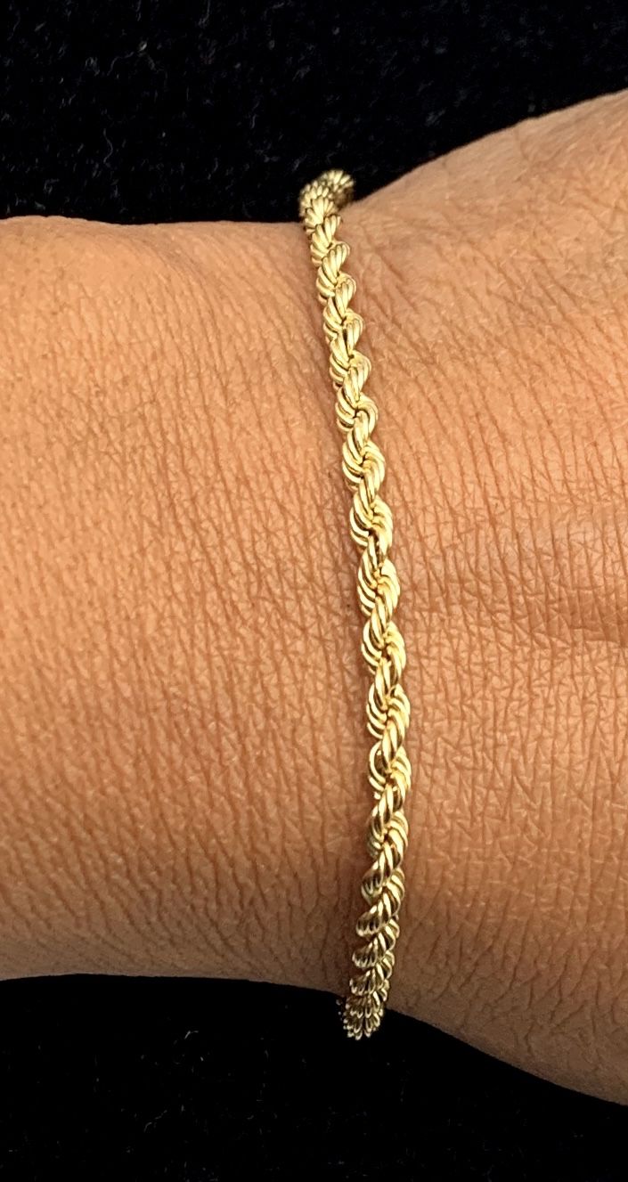 Terrific 10K Yellow Gold 7" Rope Bracelet 1.67g