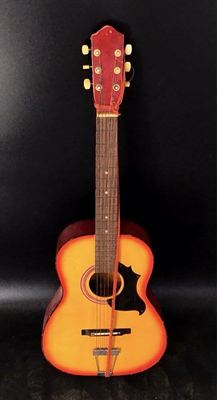 Vintage Parlor Acoustic Guitar 6-String Steel Reinforced Neck Sunburst Red