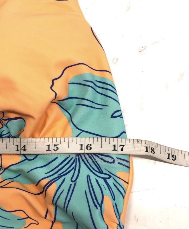 Cupshe Women's Peach Floral Tropical Halter V-Neck One Piece Swimsuit Sz 2X NWT