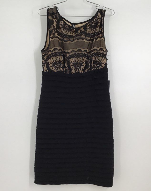 NWT Adrianna Papell Women&#39;s Black Lace Sleeveless Sheath Dress - Size 10