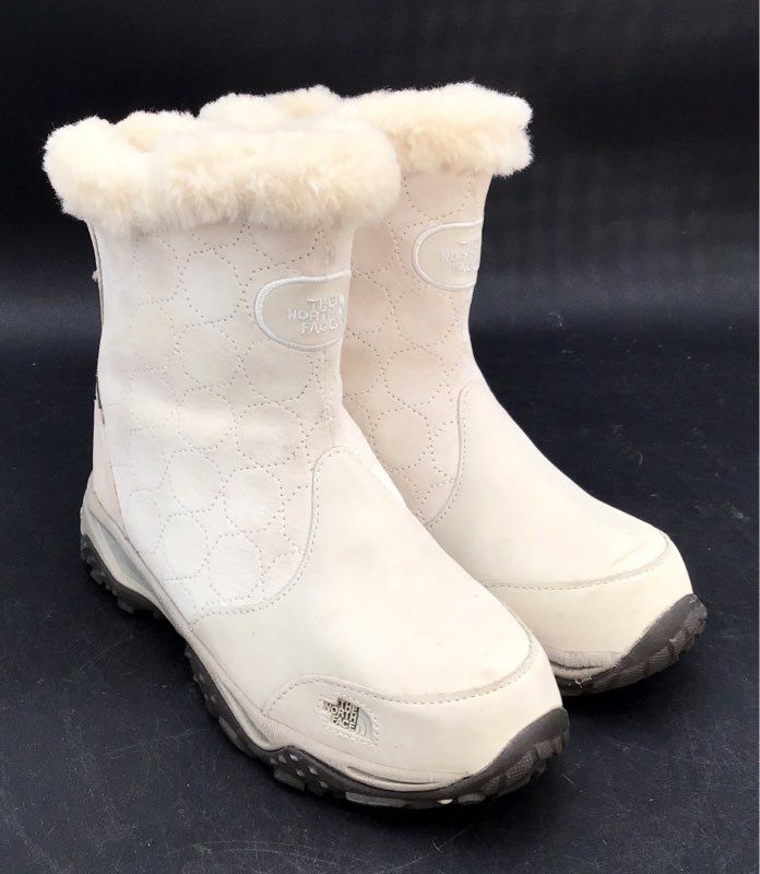 The North Face Women's Cream Snow Boot - Size 7
