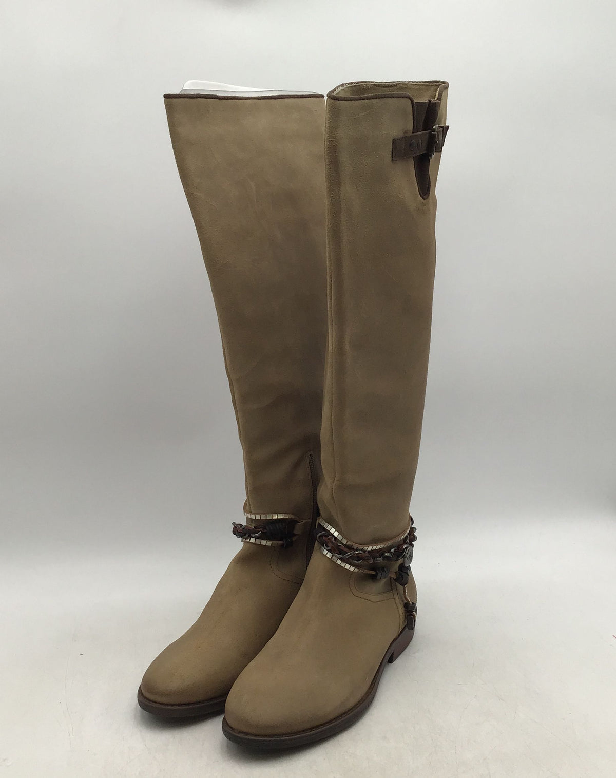 OTBT Women&#39;s Trout Creek Beige Leather Round Toe Riding Boots - Size 7.5M