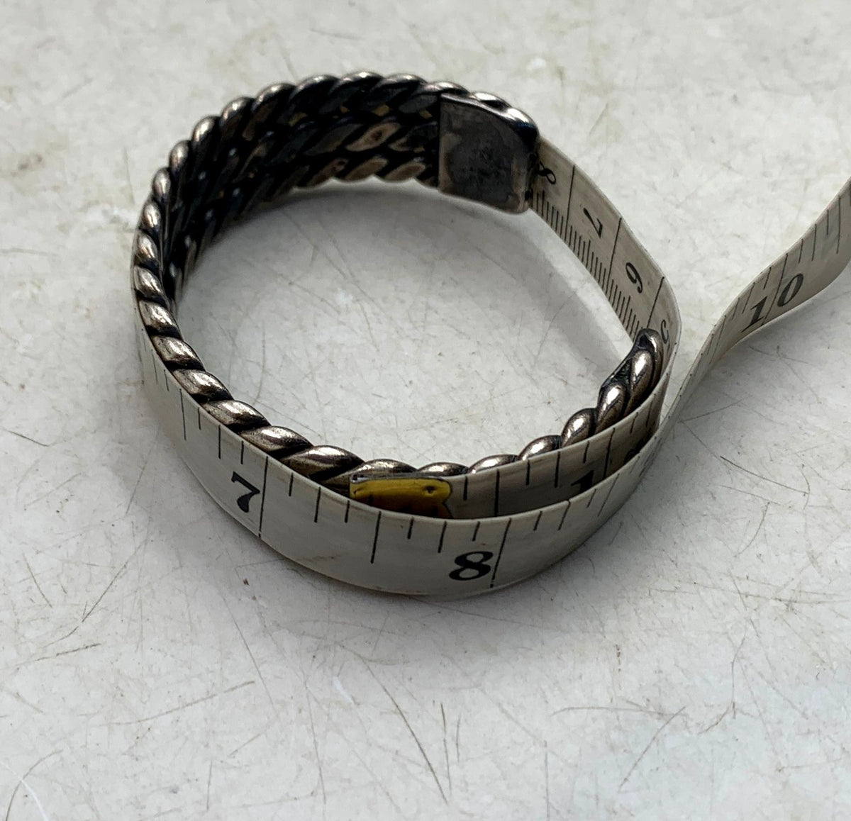 Superb Sterling (.925) Silver Cuff Bracelet 48.76g