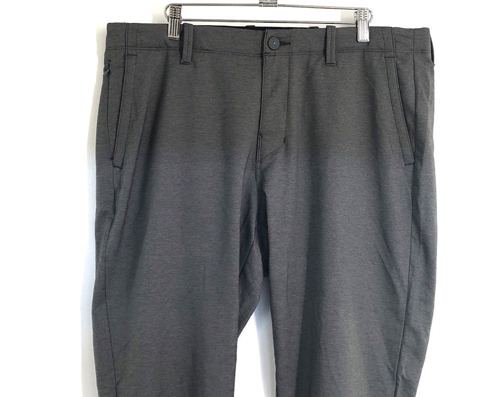 Tommy Bahama Men's Gray Performance Polyester Travel Pants Sz 35x30