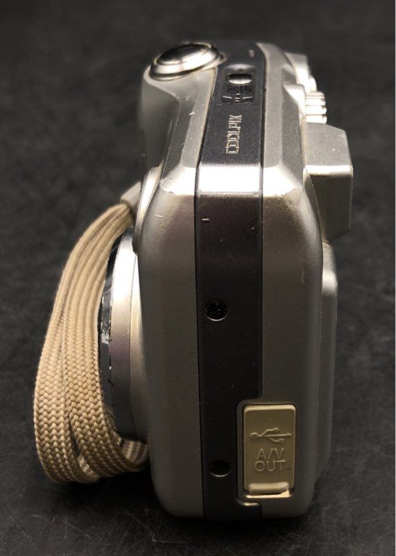 Nikon Coolpix E4100 Digital Compact Camera