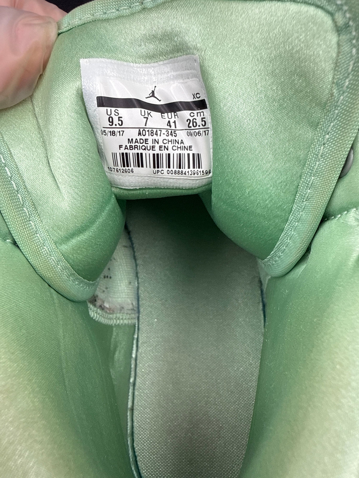 Nike Air Jordan 1 Retro High Season of Her Mint Foam Women's Size 9.5 COA
