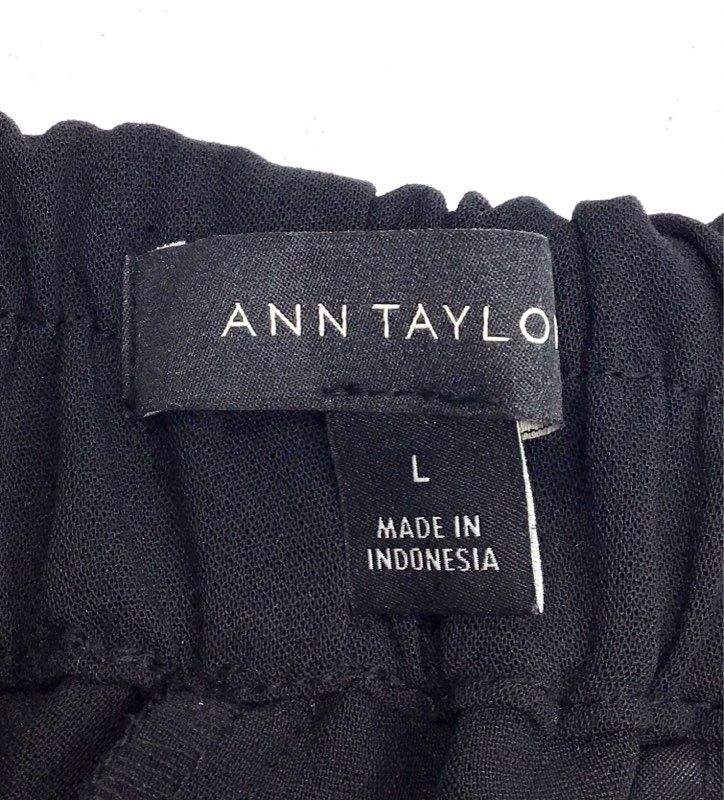 Ann Taylor Women's Black Flat Front Elastic Back Tapered Leg Pants Size L