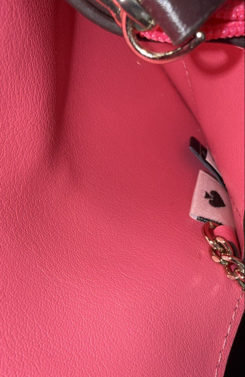 Kate Spade Burgundy Plum Scallop Leather Card Case Keychain Wallet Pink Interior