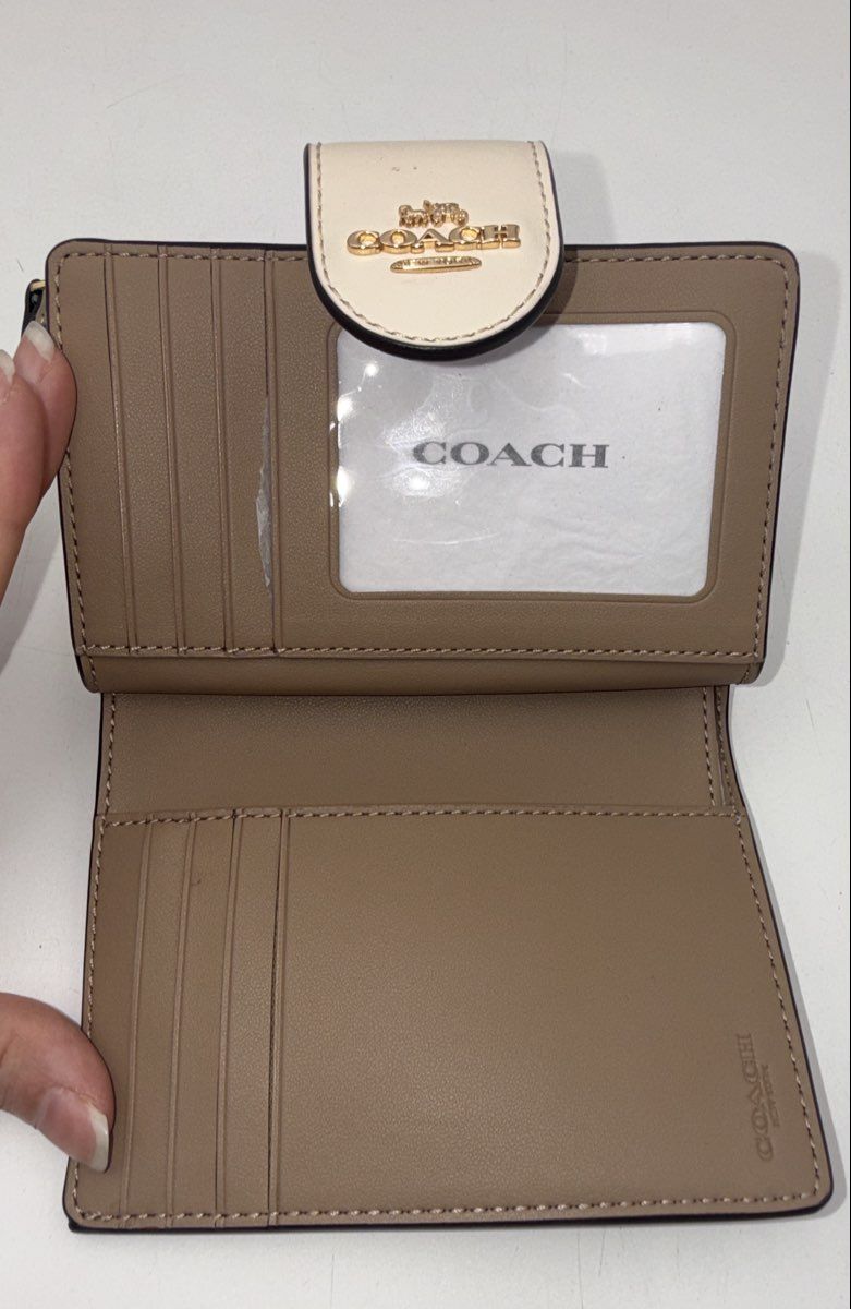 Coach White Signature Canvas Medium Corner Zip Wallet Gold Hardware