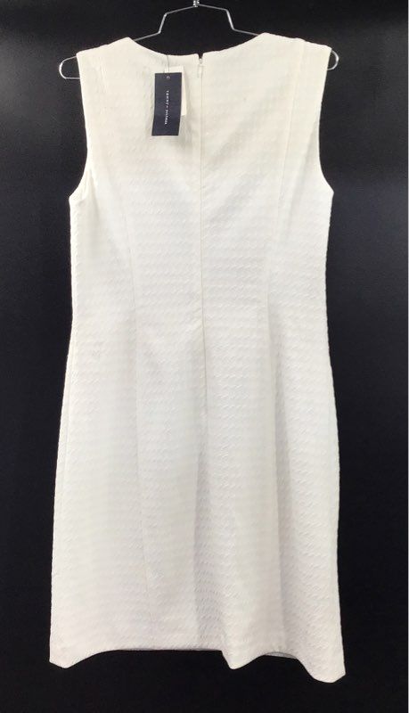Tommy Hilfiger Women's White Textured Sleeveless Sheath Dress NWT Sz 8