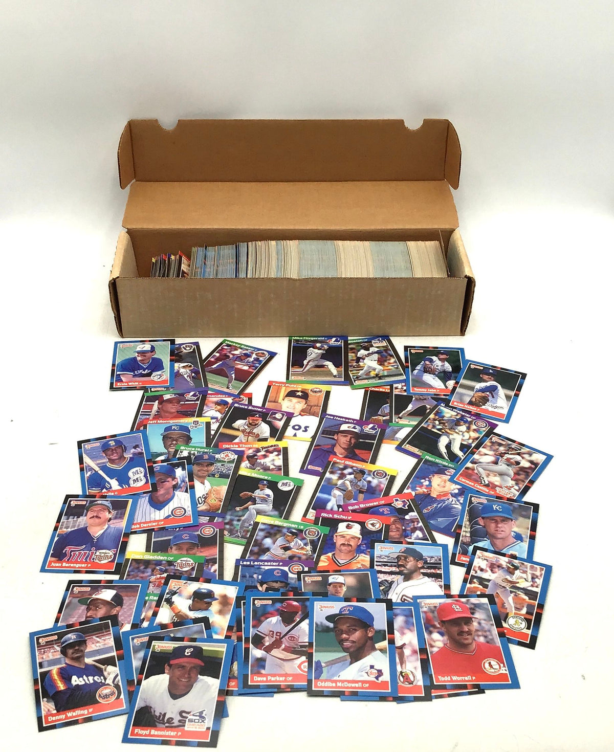 Lot Of Fleer Baseball MLB Cards. Medium Box, Unsorted