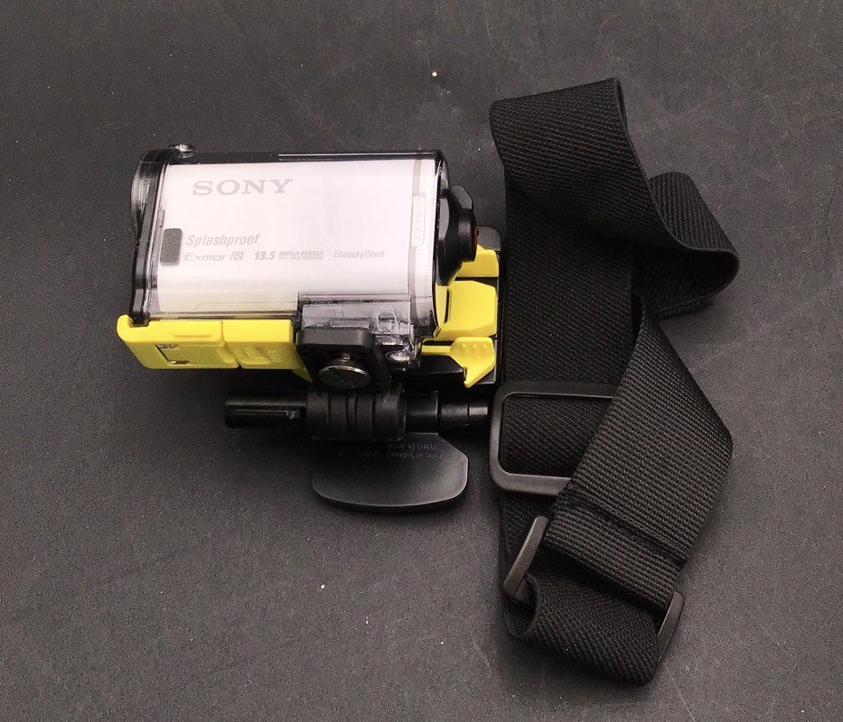 Sony Splashproof Exmor 13.5 MP SteadyShot Compact Camcorder