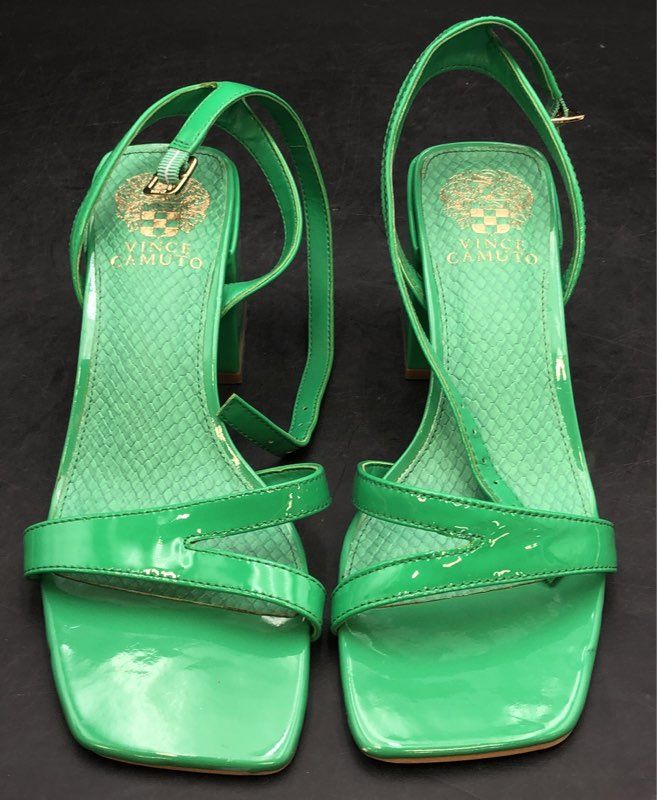 Vince Camuto Jaren Green Patent Leather Square Toe Block Heel Sandals Size 8