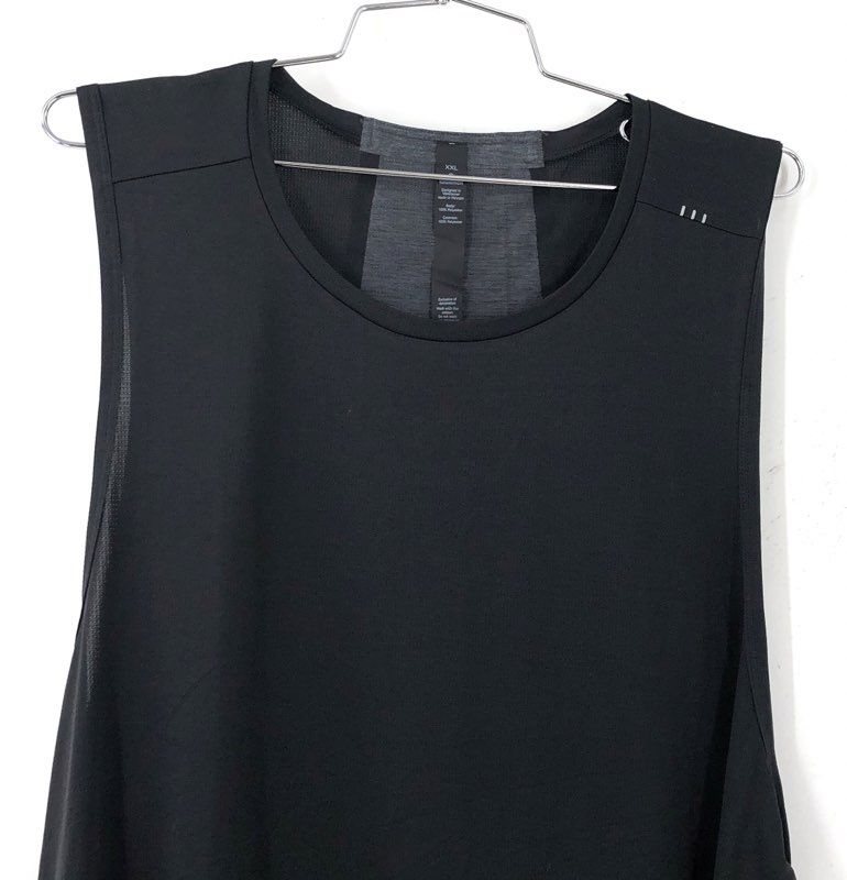 NWT Lululemon Women's Black Fast And Free Activewear Tank Top - Size 2XL