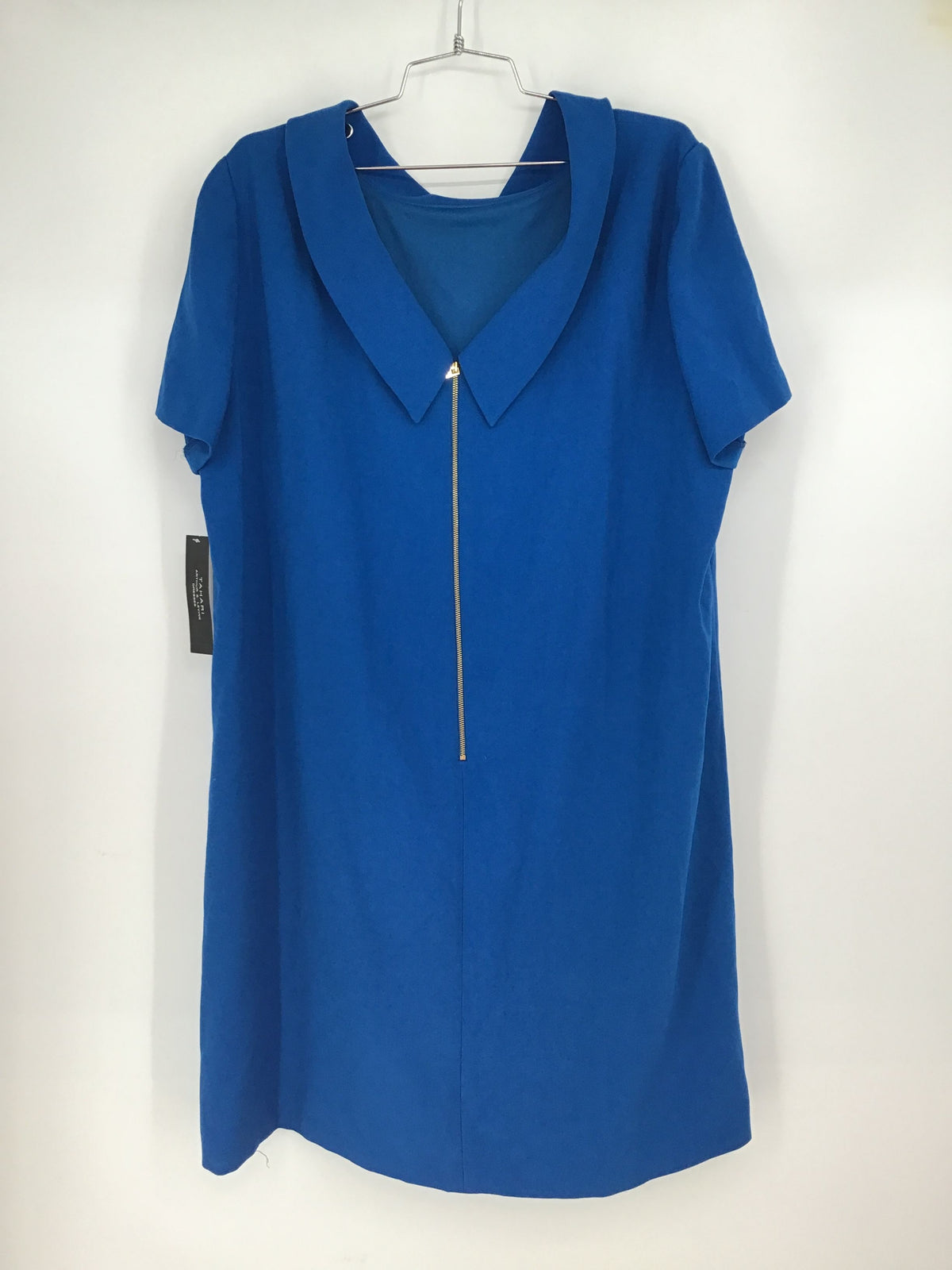 NWT Tahari Women&#39;s Blue Alan Short Sleeve Back Zip Shift Dress - Size 18W