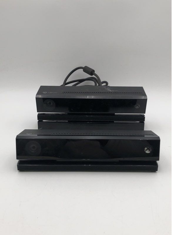 Microsoft Xbox One Kinect Sensor Lot of 2 Model 1520 Motion Camera