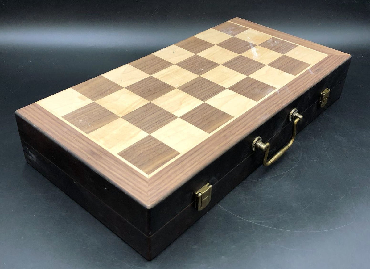 Bivomon Chess Set in Wooden Case with Metallic Pieces
