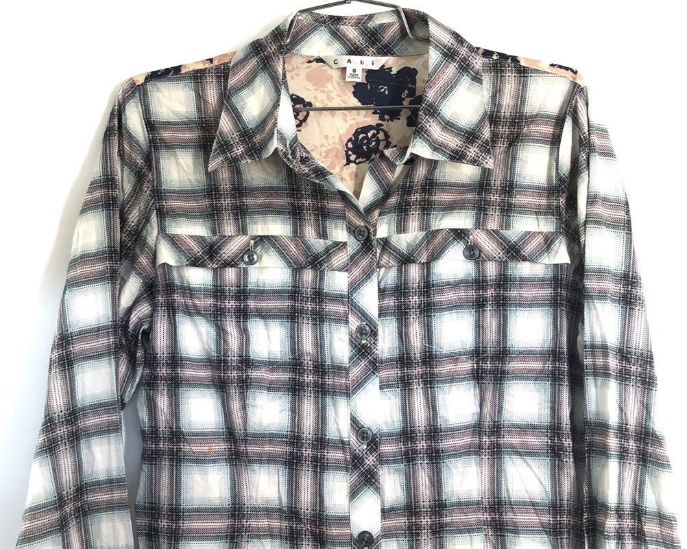 Cabi Women's Plaid Floral Contrast Back Button Front Cotton Shirt Blouse Sz S