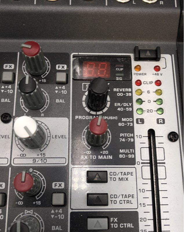 Behringer XENYX 1202FX Multi-Processor Mixing Console With Effects