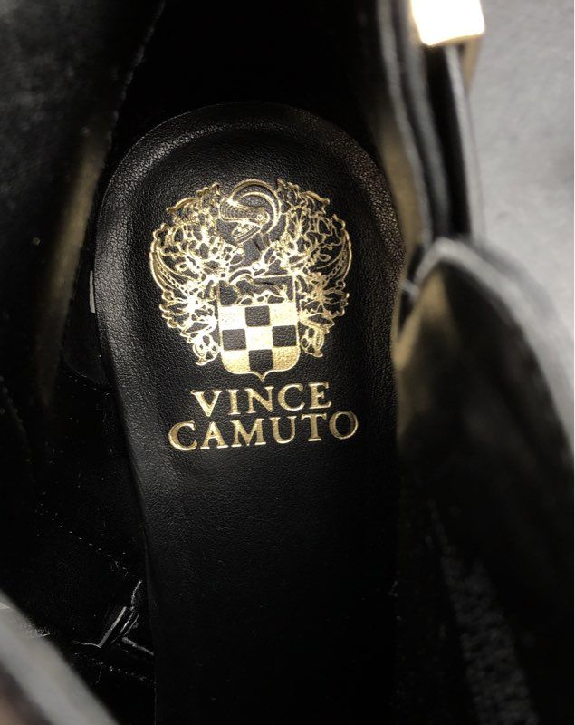Vince Camuto Women's VC Vinisha Black Booties - Size 8.5M