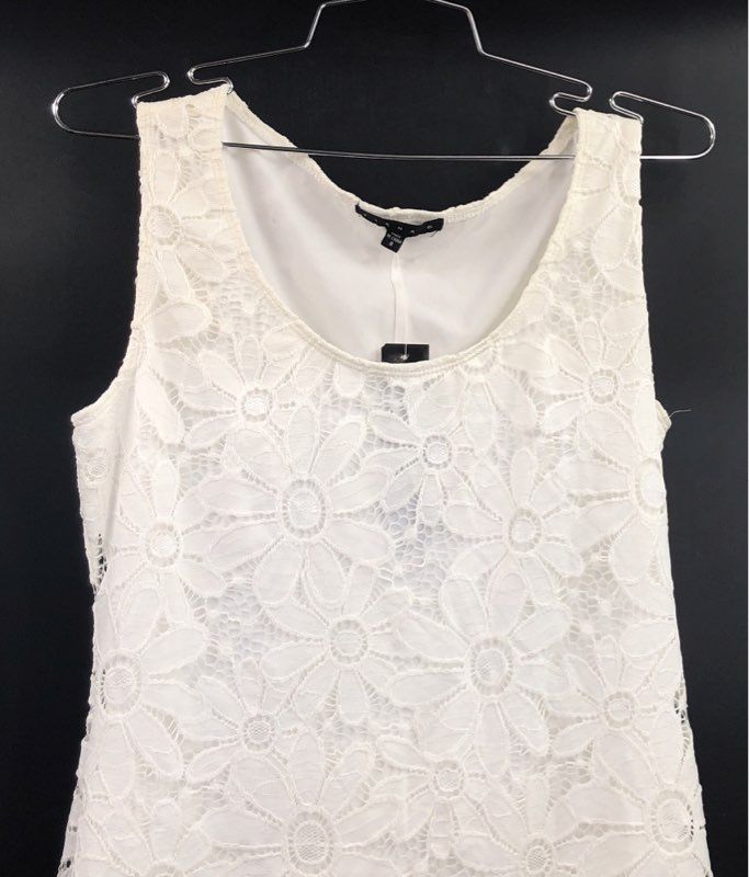 Tiana B. Women's White Floral Lace Sleeveless Shift Sheath Dress NWT Sz S
