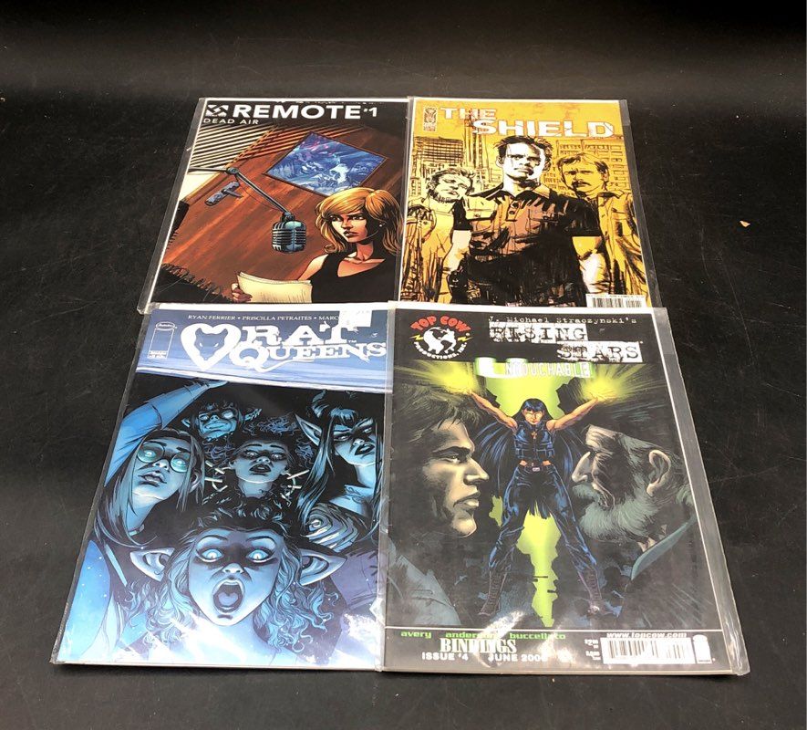Comic Book Lot Marvel DC Image 1990s-2020s Superhero Mixed Titles 21 Comics