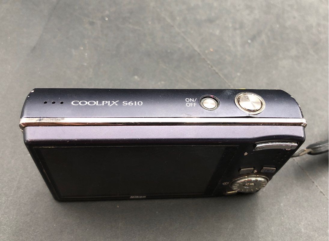 Nikon Coolpix S610 4X Optical Zoom Digital Camera