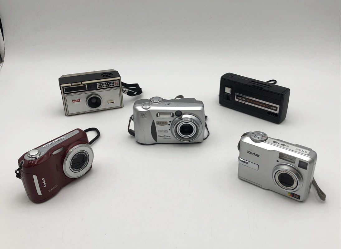 Kodak Digital & Vintage Film 5 Piece Camera Lot EasyShare Instamatic