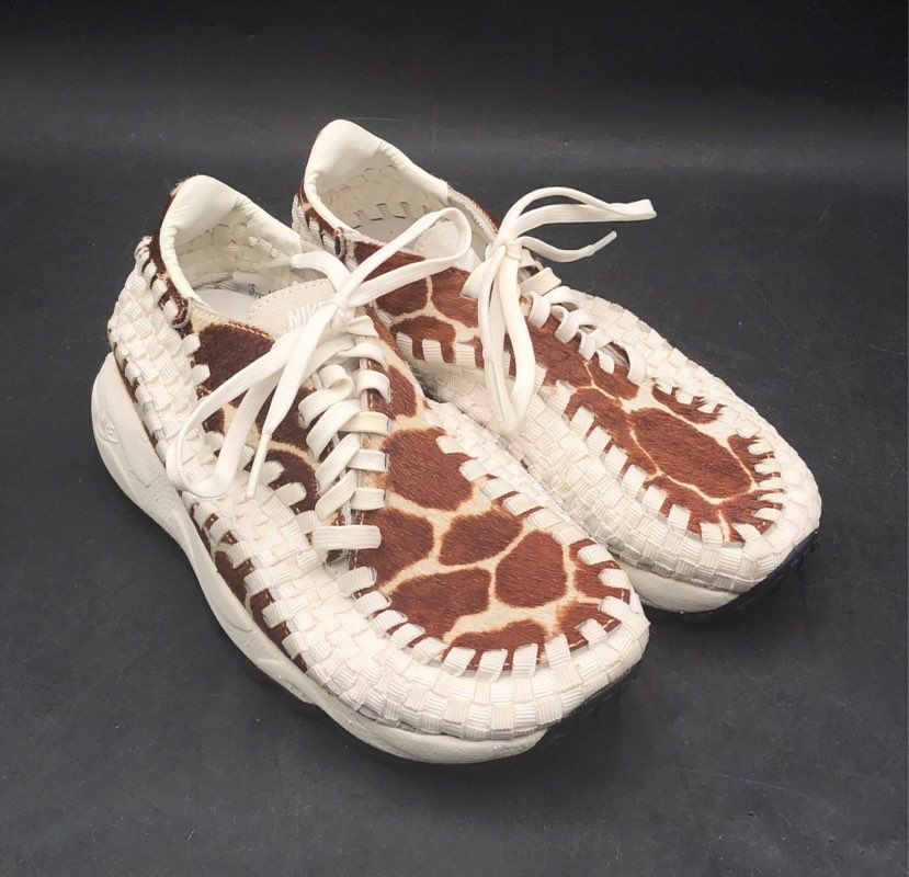 Nike Air Footscape Woven Giraffe Animal Print Sail Women's Size 5 FB1959-100