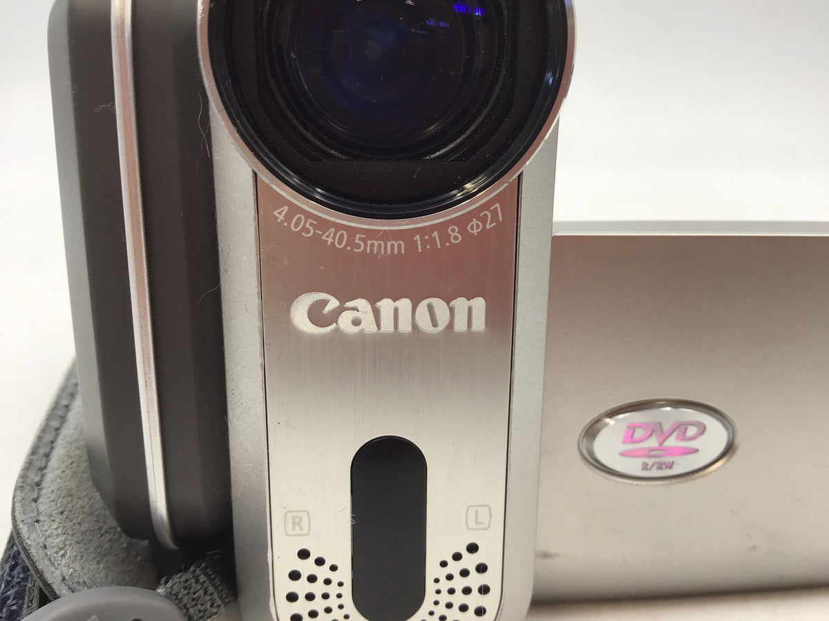 Canon NTSC DC10 Silver Handheld DVD Camcorder With Case And Disc