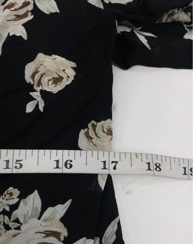 Sanctuary Women's Black Floral Rayon Cold Shoulder Ruffle Sleeve Cami Top Sz S