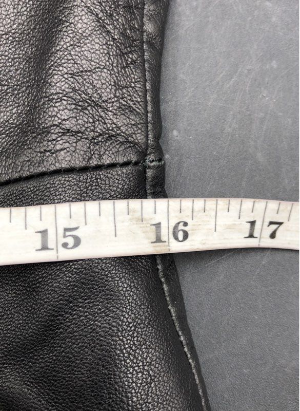 Wilsons Leather Maxima Women's Black Jacket - Size S