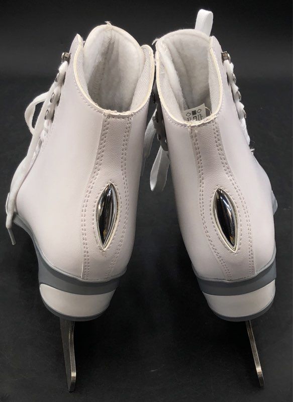 Jackson Ultima JS150 Figure Skates Womens Size 5 White Mark I Blades With Box