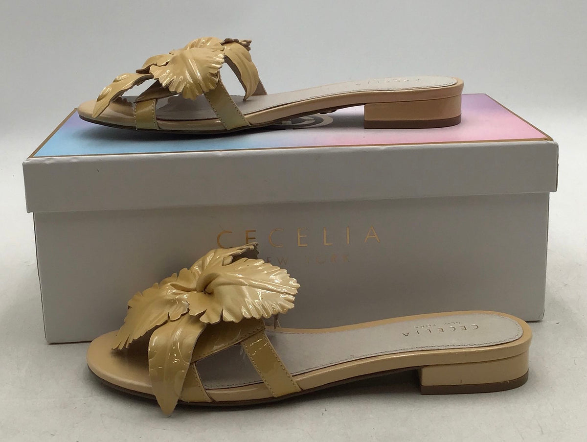 Cecelia New York Women&#39;s Gold Leather Casual Slip-On Flat Sandals - Size 8M