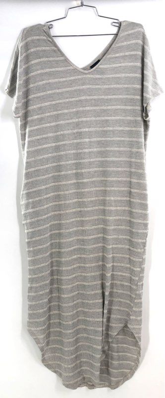 Daytrip Women's Gray White Striped Ribbed V-Neck Curved Hem Tunic Dress Size S