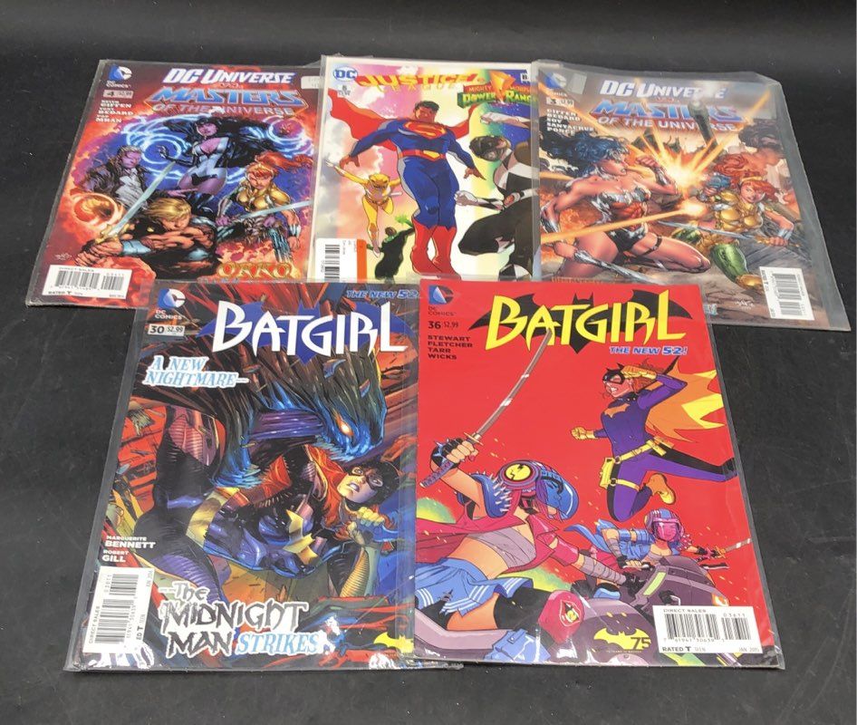 DC Comic Book Lot Modern Age New 52 Rebirth Superhero 25 Comics