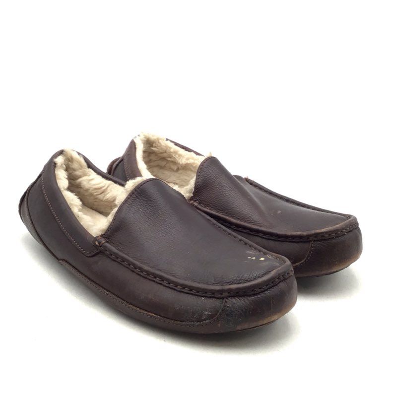 Ugg Men&#39;s Ascot 5379 Brown Leather Moccasin Slipper - Size 12