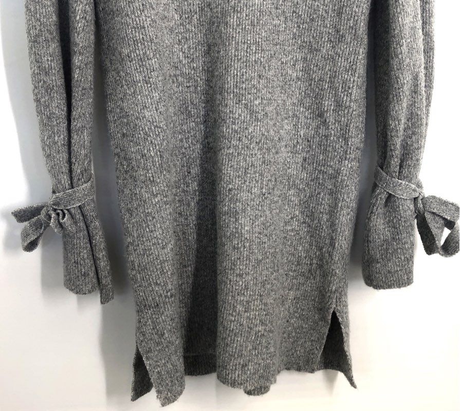 Cupcakes and Cashmere Women's Gray Ribbed V-Neck Tie-Cuff Sweater Dress Sz S