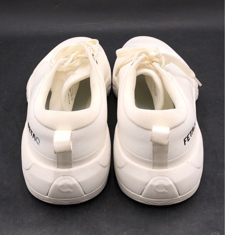 Fetaq White Low Top Athletic Training Lifestyle Sneakers Men's Size 12.5