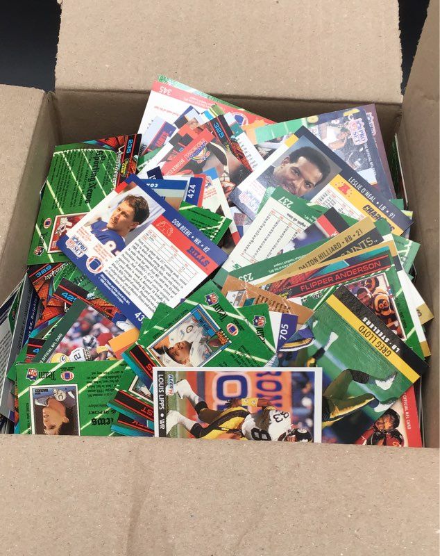 6.4 lbs. Lot of Football NFL Trading Cards. Medium Box, Unsorted