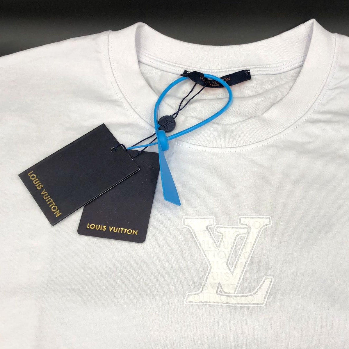 NWT Louis Vuitton Inspired Men's White T-Shirt with Back Monogram Print - Sz 2XL