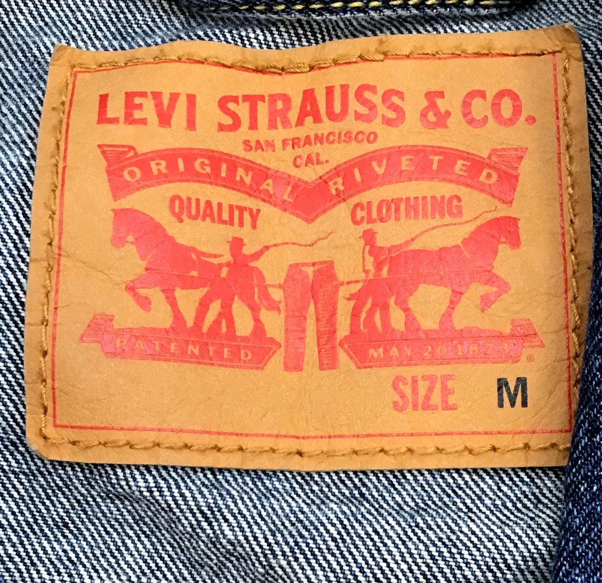 Levi&#39;s Denim Trucker Jacket - Size Medium