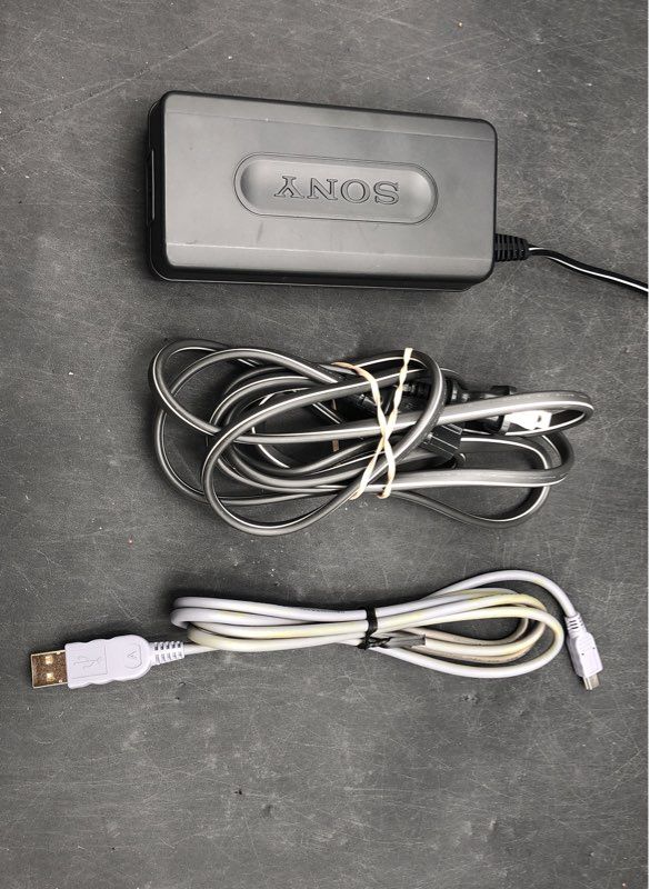 Canon, Sony Video 8 Handheld Camcorders Lot